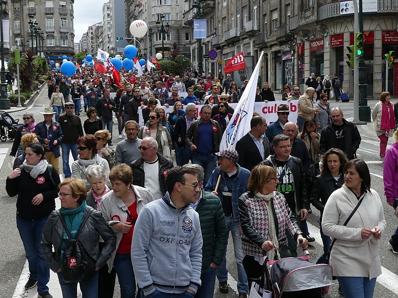 2017-05-01-ManifaPrimeiroMaioVigo25.jpg